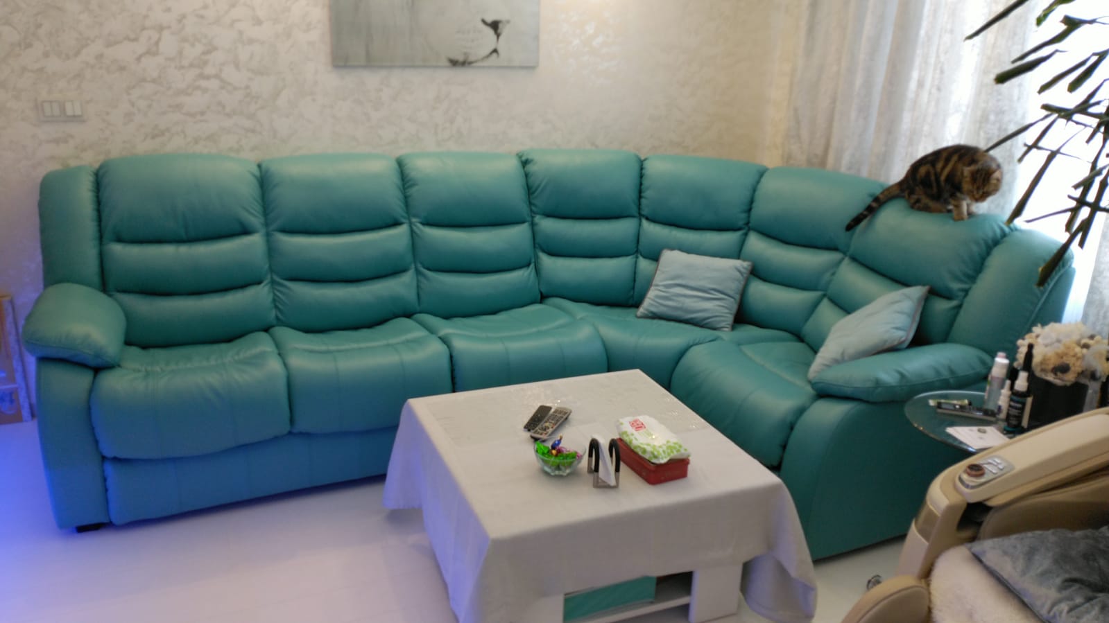 Перетяжка дивана на дому. Карачев